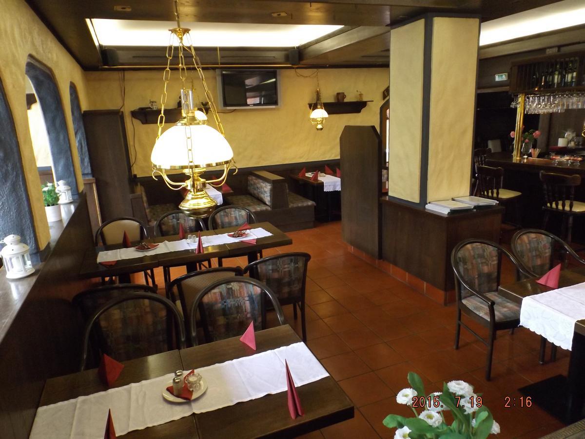 Hotel Ziegenkrug Schweriner Tor Pampow エクステリア 写真