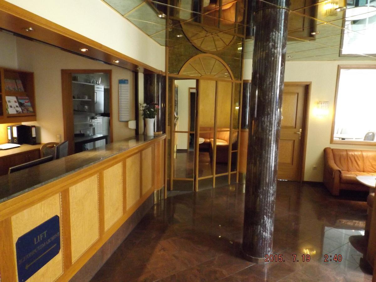 Hotel Ziegenkrug Schweriner Tor Pampow エクステリア 写真