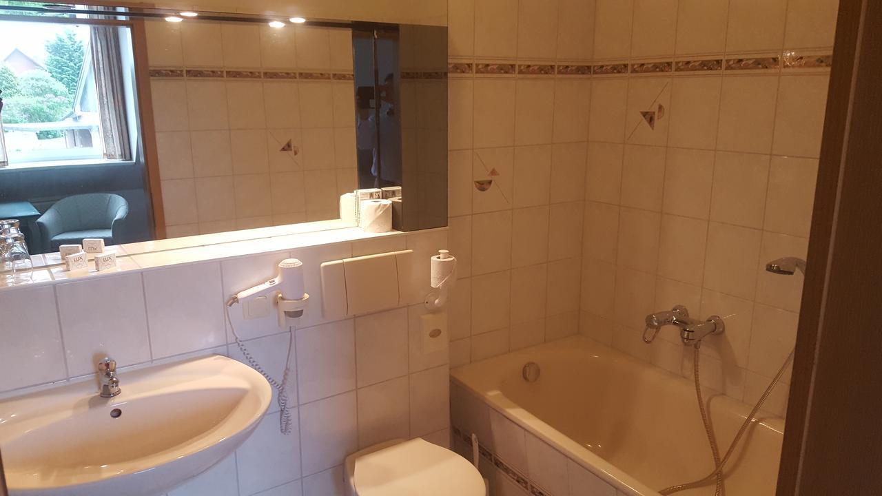 Hotel Ziegenkrug Schweriner Tor Pampow エクステリア 写真
