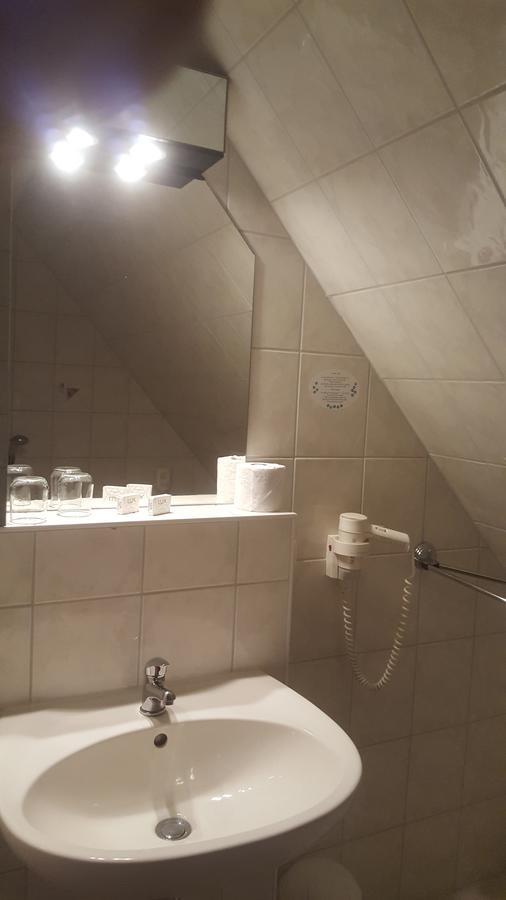 Hotel Ziegenkrug Schweriner Tor Pampow エクステリア 写真